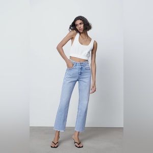 NWT Zara Hi-Rise Straight Leg Jeans (US 2 / EUR 34)
